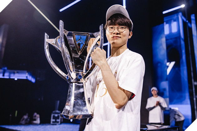 Faker Lai Co Them Mot Danh Hieu Khac Trong Bo Suu Tap Danh Hieu LMHT Cua Rieng Minh 3 Faker