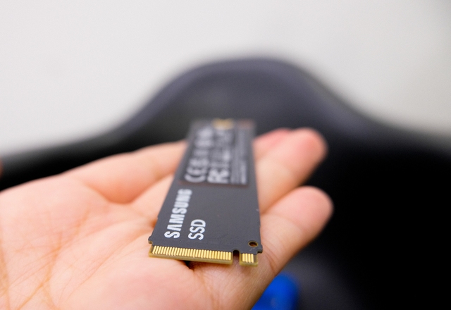 Trên tay SSD 990 EVO - Ổ cứng hàng đầu mà game thủ không nên bỏ qua- Ảnh 9. Trên tay SSD 990 EVO - Ổ cứng hàng đầu mà game thủ không nên bỏ qua- Ảnh 9.
