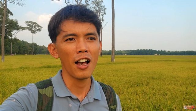 YouTuber Sang Vlog bất ngờ bị "dí" sau thời gian yên bình - Ảnh 4. YouTuber Sang Vlog bất ngờ bị "dí" sau thời gian yên bình - Ảnh 4.