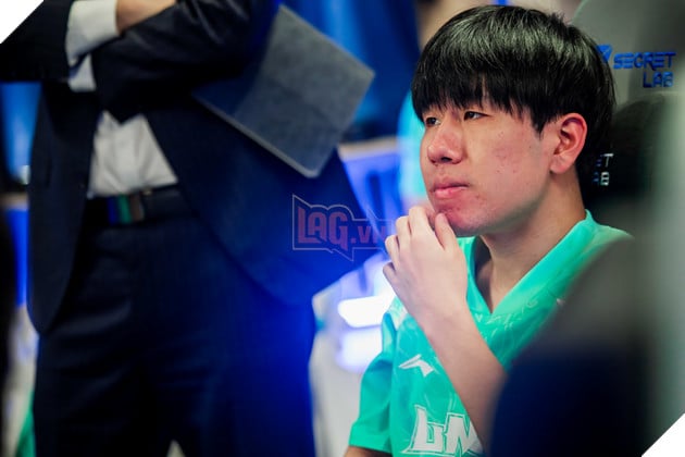 LMHT: Scout dang la tuyen thu no nan nhieu nhat LPL, con lam lien luy ca GALA 3 LMHT: Scout đang là tuyển thủ nợ nần nhiều nhất LPL, còn làm liên lụy cả GALA