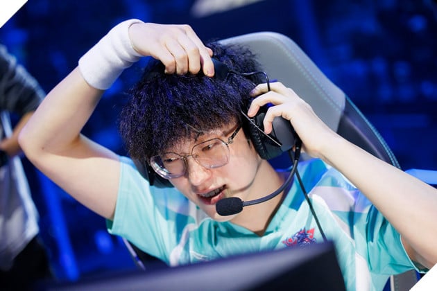 LMHT: Scout dang la tuyen thu no nan nhieu nhat LPL, con lam lien luy ca GALA 2 LMHT: Scout đang là tuyển thủ nợ nần nhiều nhất LPL, còn làm liên lụy cả GALA