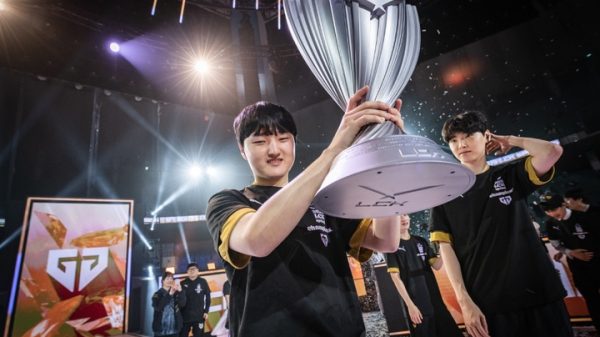 Tin chuyển nhượng LMHT 24/11: Peyz rời GEN để tới LNG, GALA trở thành đồng đội TheShy và Rookie? 29 Tin chuyển nhượng LMHT 24/11: Peyz rời GEN để tới LNG, GALA trở thành đồng đội TheShy và Rookie? gen peyz 2024jpg