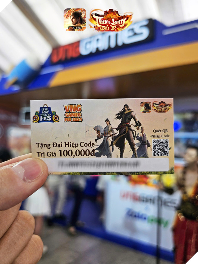 Den Zalopay Year End Fes 2024, Nhan Qua Lien Tay Tu Thien Long Bat Bo VNG 5 Đến Zalopay Year End Fes 2024, Nhận Quà Liền Tay Từ Thiên Long Bát Bộ VNG 5