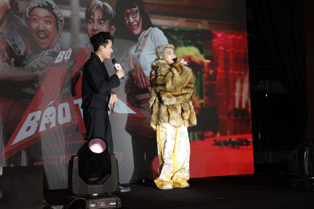 Thảm đỏ hot nhất hôm nay: Trấn Thành về dáng khó tin sau sự cố lộ Thảm đỏ hot nhất hôm nay: Trấn Thành về dáng khó tin sau sự cố lộ