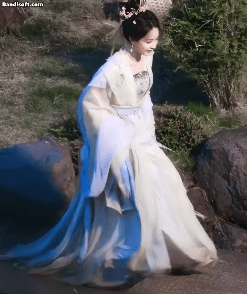 Mỹ nhân Hoa ngữ đẹp như tiên tử bước ra từ thế giới thần thoại, nhan sắc lẫn tạo hình ở phim mới đều hoàn hảo- Ảnh 2.