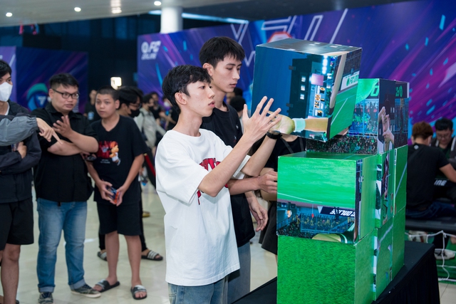 Thần đồng PES một thời lên ngôi vương tại Chung kết FVPL Autumn 2024: Chạm đến đỉnh cao- Ảnh 2. Thần đồng PES một thời lên ngôi vương tại Chung kết FVPL Autumn 2024: Chạm đến đỉnh cao- Ảnh 2.