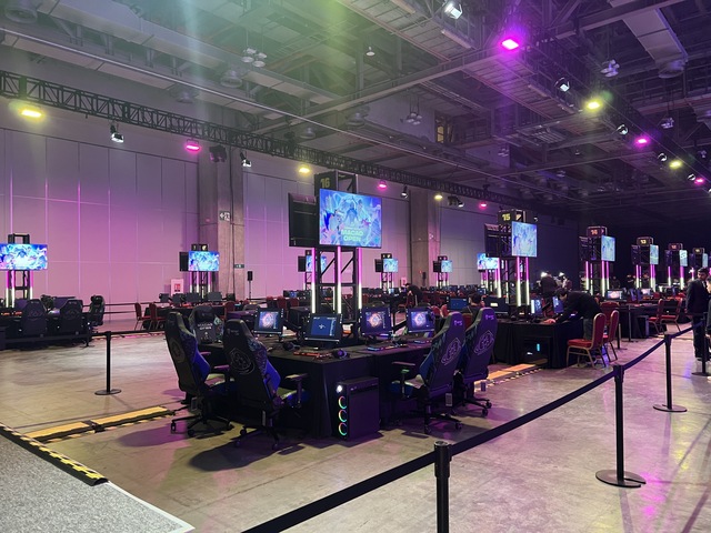 Độc quyền: Cận cảnh khu vực thi đấu đẹp như mơ của TFT Macao Open 2024 - Ảnh 3. Độc quyền: Cận cảnh khu vực thi đấu đẹp như mơ của TFT Macao Open 2024 - Ảnh 3.