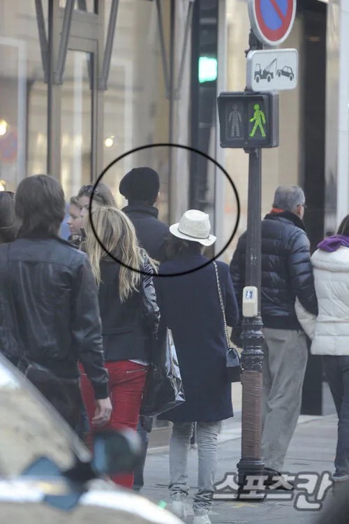 Jung Woo Sung quyết không kết hôn dù đã có con vì vẫn còn yêu 1 mỹ nhân hạng A đẹp nức tiếng- Ảnh 2. Jung Woo Sung quyết không kết hôn dù đã có con vì vẫn còn yêu 1 mỹ nhân hạng A đẹp nức tiếng- Ảnh 2.