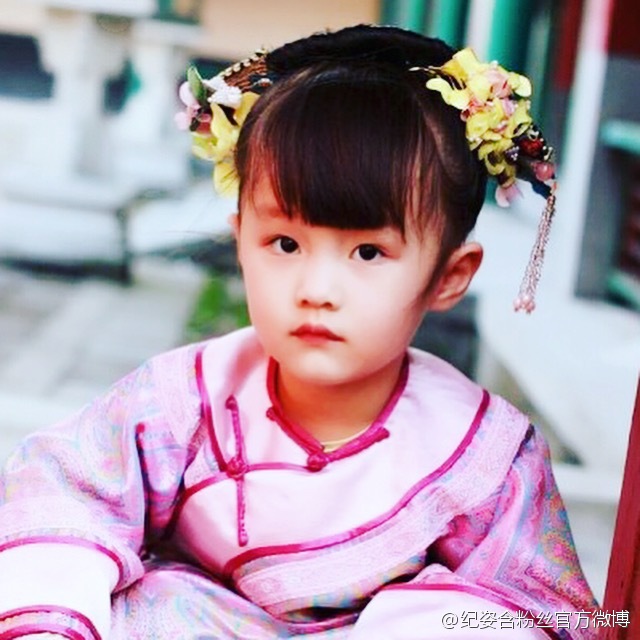 ky-tu-ham24-1734566358562-1734566360047235064964 "Con gái Triệu Vy" đẹp đến mức bị hàng triệu người cấm dao kéo, sau 11 năm thăng hạng nhan sắc cực đỉnh ky tu ham24 1734566358562 1734566360047235064964