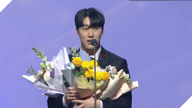 LMHT: T1 thong tri hoan toan tai LCK Awards 2024 khien cong dong xon xao 4 LMHT: T1 thống trị hoàn toàn tại LCK Awards 2024 khiến cộng đồng xôn xao