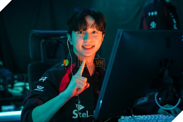 LMHT: Nguyên nhân chấn thương của Faker được hé lộ với lịch trình luyện tập dày đặc