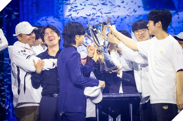 LMHT: LPL quyet dinh hoc hoi LCK de cuu lay giai dau trong mua giai 2025 LMHT: LPL quyết định học hỏi LCK để cứu lấy giải đấu trong mùa giải 2025