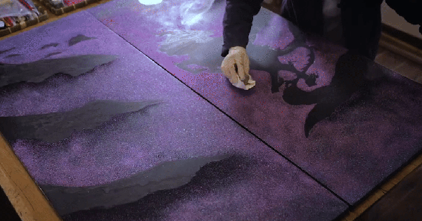 Lý Tử Thất dính chất độc khi làm tác phẩm sơn mài 'Tử Khí Đông Lai': Quốc túy Trung Hoa 8.000 năm! ly tu that son mai 1731662412154369363120 1731681439896 1731681440028156959717 0 114 640 1138 crop 17316814767401858278386gifpng