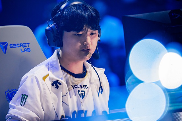 Peyz từng được rất kỳ vọng nhưng lại không thể hiện được như khán giả mong chờ Peyz từng được rất kỳ vọng nhưng lại không thể hiện được như khán giả mong chờ