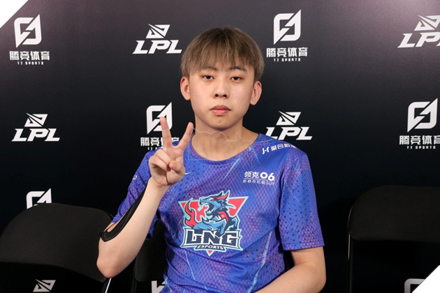 LMHT: Cuu tuyen thu LNG lanh lien hoan phot ngay sau khi gia nhap JDG cho mua giai 2025 4 LMHT: Cựu tuyển thủ LNG lãnh liên hoàn phốt ngay sau khi gia nhập JDG cho mùa giải 2025