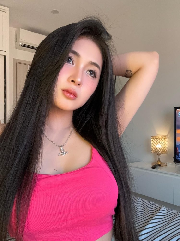 photo-1714445487186 photo-1714445487186