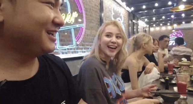 Bị hỏi thẳng là Bị hỏi thẳng là