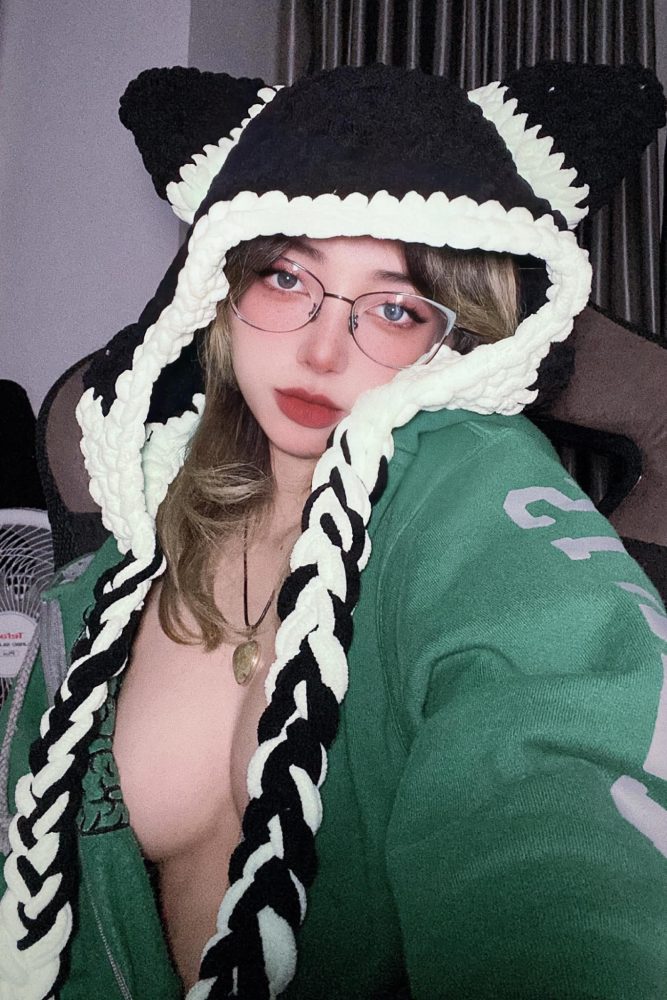 photo-1717730579037 photo-1717730579037