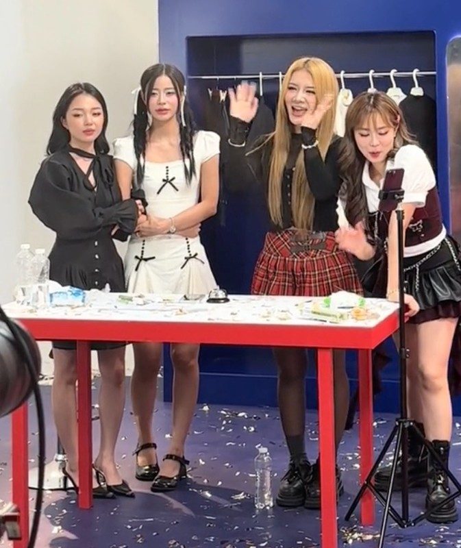 photo-1718014271027 photo-1718014271027