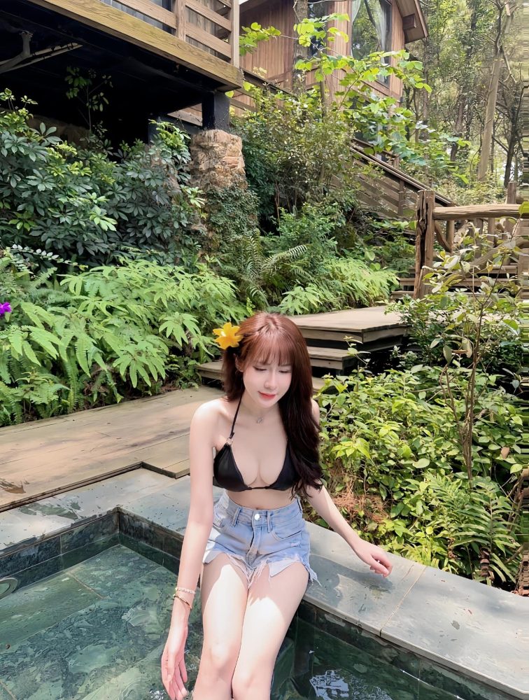 photo-1719287803619 photo-1719287803619