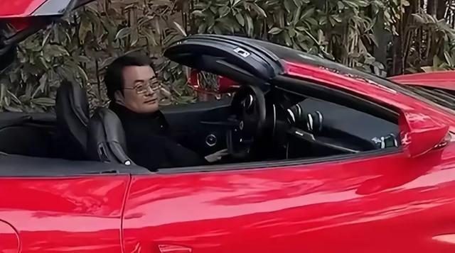 photo-1723000621885 photo-1723000621885