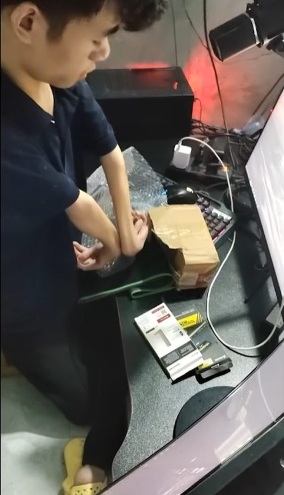 Mua Ram trên Shopee, streamer LMHT ngỡ ngàng khi chỉ nhận hộp không, chủ shop chính thức lên tiếng- Ảnh 2.