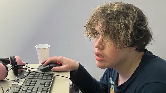 photo-1723620361954 photo-1723620361954