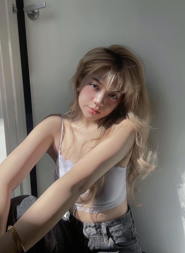 photo-1723717647186 photo-1723717647186