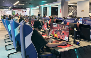 Cuối tuần đi đâu, chơi gì: Trải nghiệm Black Myth: Wukong ở quán net 39 Cuối tuần đi đâu, chơi gì: Trải nghiệm Black Myth: Wukong ở quán net photo 1724454165143 17244541669131140178141 209 0 1459 2000 crop 17244555270661332795017png