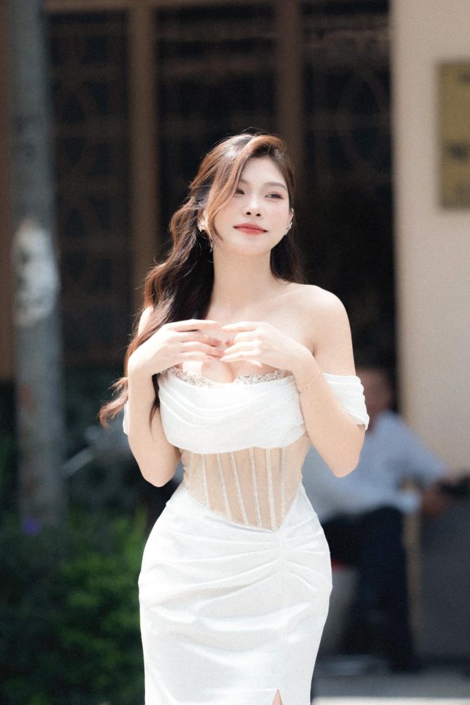 photo-1728028685303 photo-1728028685303