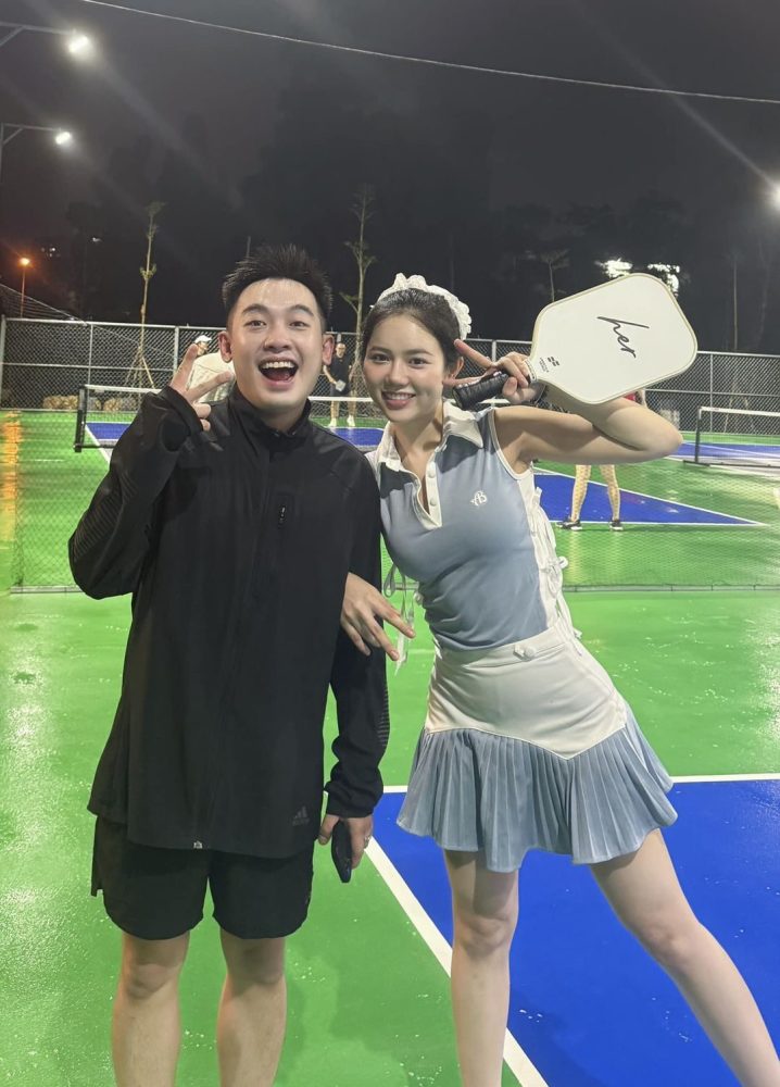 photo-1728102030095 photo-1728102030095