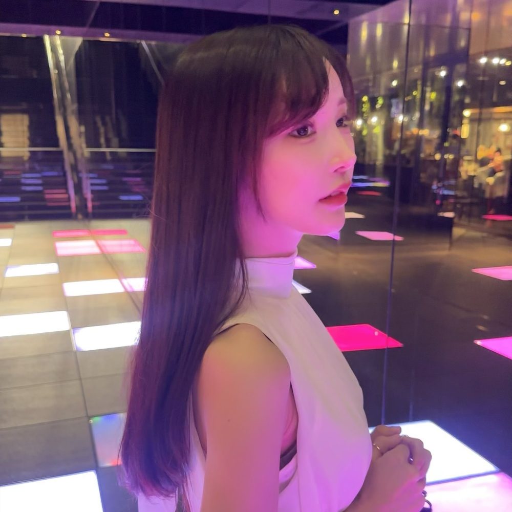 photo-1728447189837 photo-1728447189837