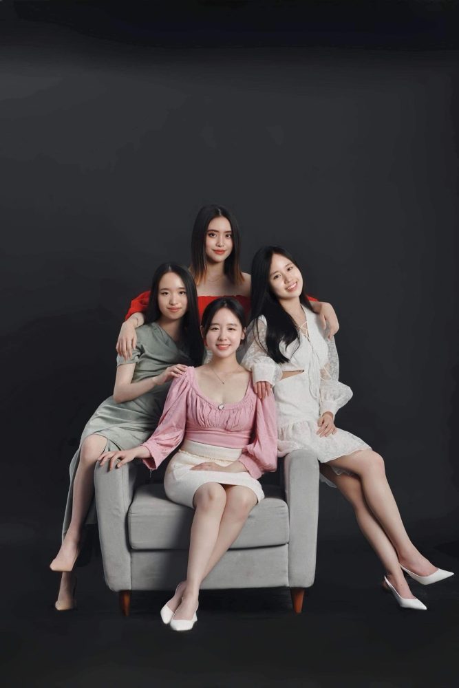 photo-1729049888239 photo-1729049888239