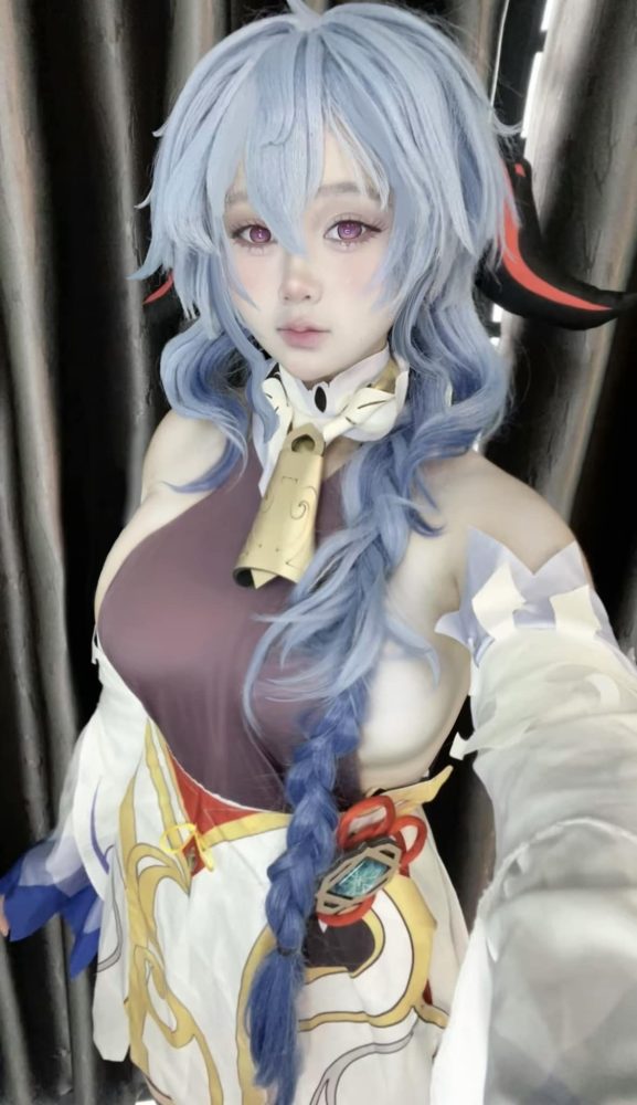 photo-1729929651249 photo-1729929651249