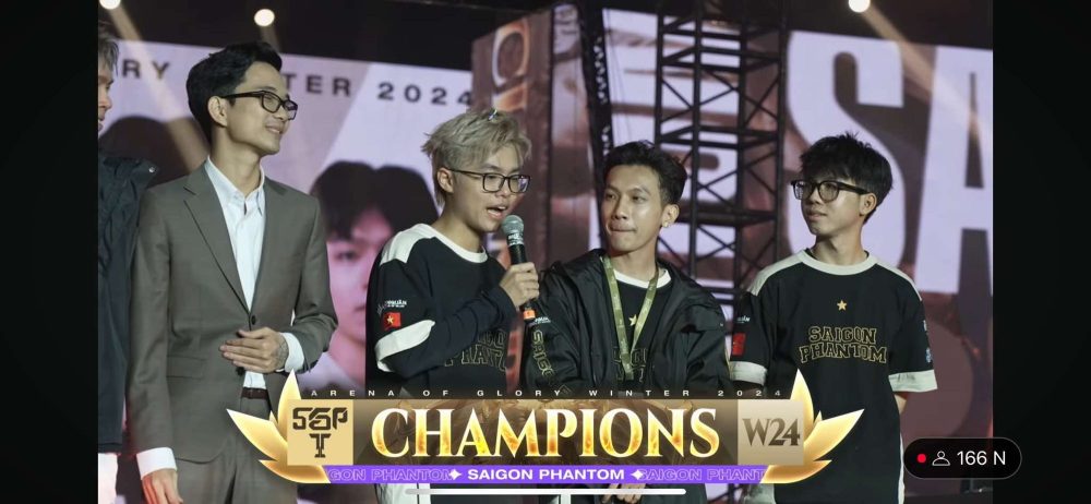 photo-1730085864162 photo-1730085864162