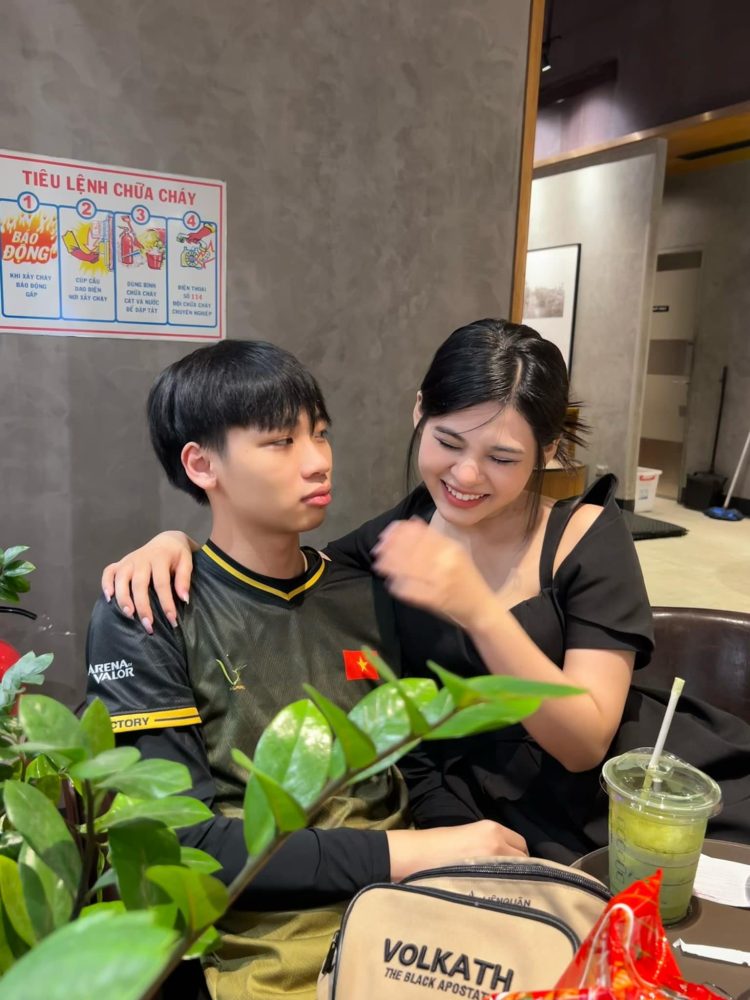 photo-1730189962252 photo-1730189962252