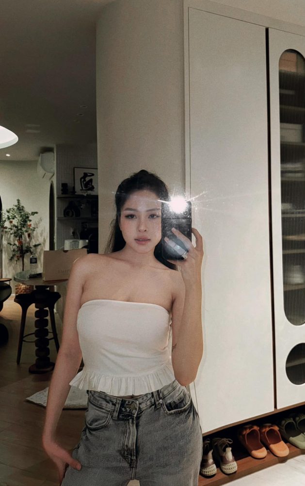 photo-1730368213608 photo-1730368213608