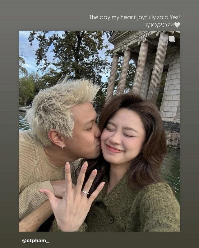 photo-1730533426614 photo-1730533426614