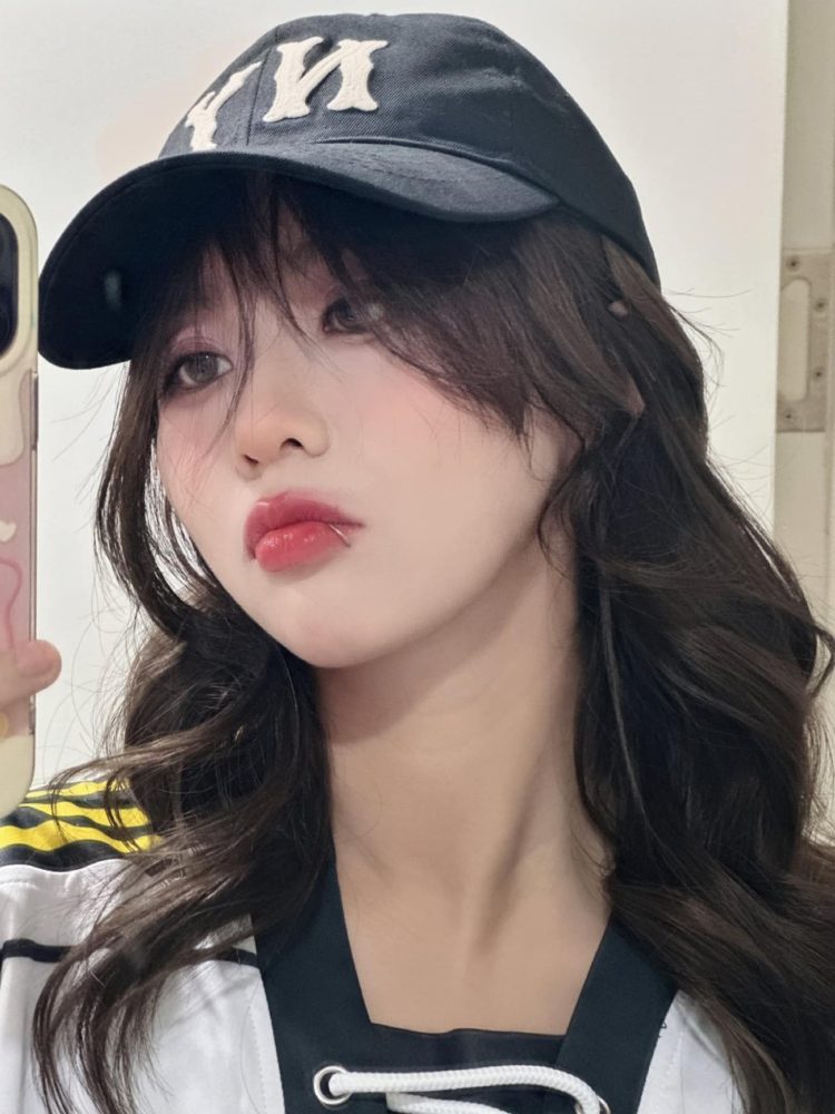 photo-1730776854930 photo-1730776854930