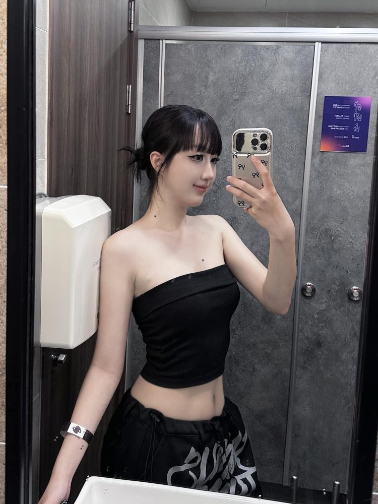 photo-1732615774226 photo-1732615774226