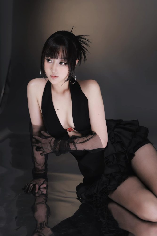 photo-1732615824229 photo-1732615824229