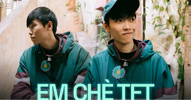 Em Chè ĐTCL livestream giải đề thi THPT quốc gia, điểm số khiến người xem phải giật mình bất ngờ - Ảnh 1.