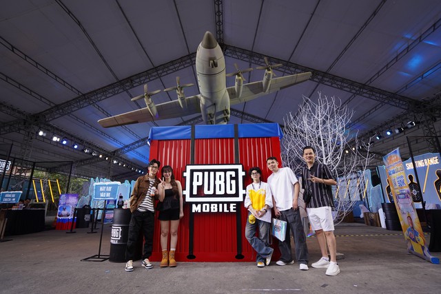 Cộng đồng game thủ Sài thành hưởng ứng nhiệt liệt Lễ Hội Mùa Đông của PUBG Mobile- Ảnh 14. Cộng đồng game thủ Sài thành hưởng ứng nhiệt liệt Lễ Hội Mùa Đông của PUBG Mobile- Ảnh 14.