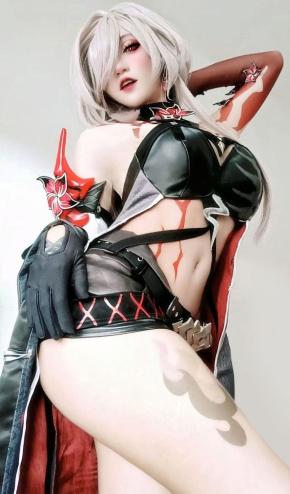 Chiêm ngưỡng bộ ảnh cosplay Acheron - Nữ chiến binh băng giá quyến rũ trong Honkai: Star Rail s3tpbud