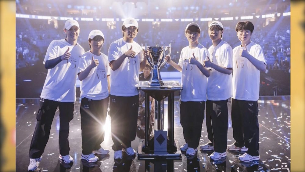 Ekip VTV24 xin lỗi- Ảnh 2. Ekip VTV24 xin lỗi- Ảnh 2.