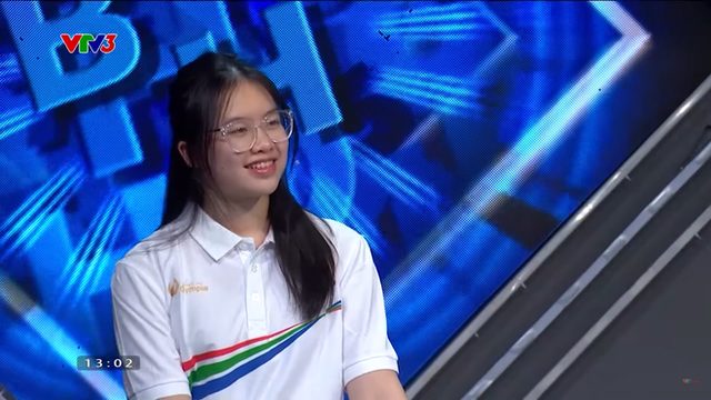 Fan xinh đẹp của Zeus tái hiện hành động kinh điển trên sóng VTV- Ảnh 4. Fan xinh đẹp của Zeus tái hiện hành động kinh điển trên sóng VTV- Ảnh 4.