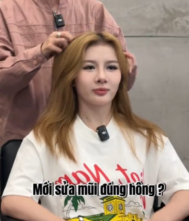 Xuân Ca bí mật thay đổi nhan sắc, Xuân Ca bí mật thay đổi nhan sắc,