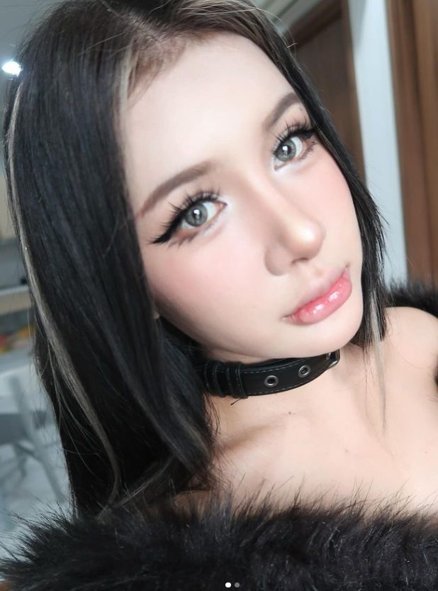 Xuân Ca bí mật thay đổi nhan sắc, Xuân Ca bí mật thay đổi nhan sắc,