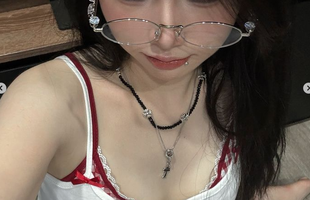 Diện đồ hở bạo và bị anti công kích, gái xinh "mở combat" cực căng screenshot 2024 10 03 142511 17279403446261743906278 253 0 691 701 crop 17279438251571537907142png