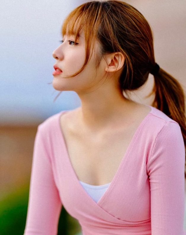 Ngắm nhan sắc trong trẻo của nữ streamer trong gia đình “chị em sinh tư” vô cùng hiếm gặp- Ảnh 9. Ngắm nhan sắc trong trẻo của nữ streamer trong gia đình “chị em sinh tư” vô cùng hiếm gặp- Ảnh 9.